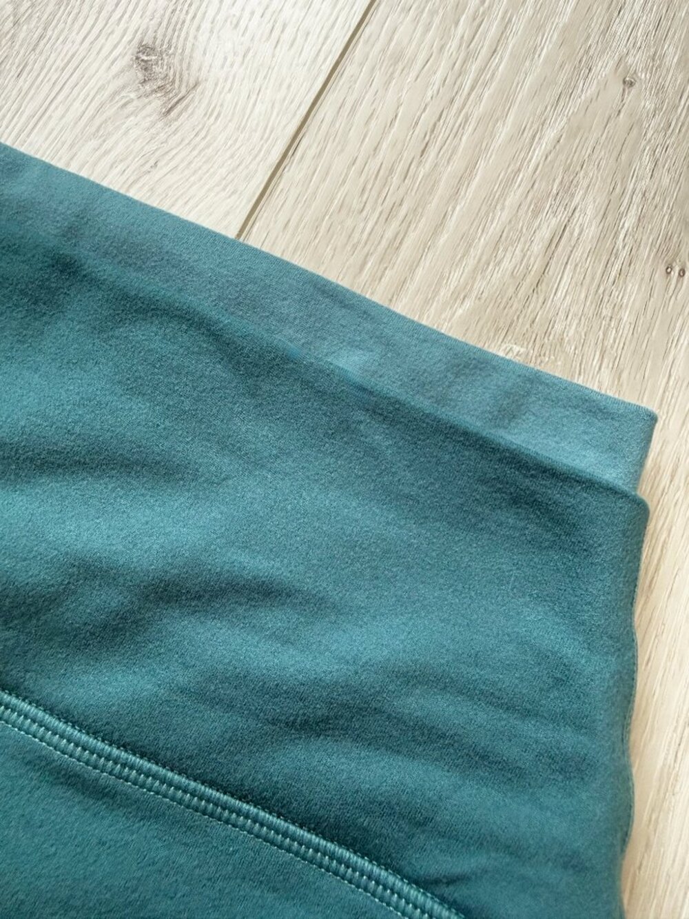 SET Active - Size Medium - Formcloud Cloud Control Leggings in color Sync - Picture 5 of 5